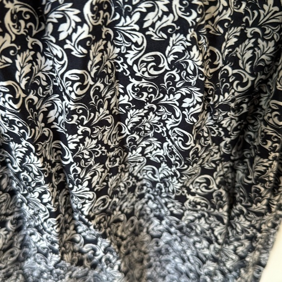 H&M Dress Shirt - Picture 4 of 4